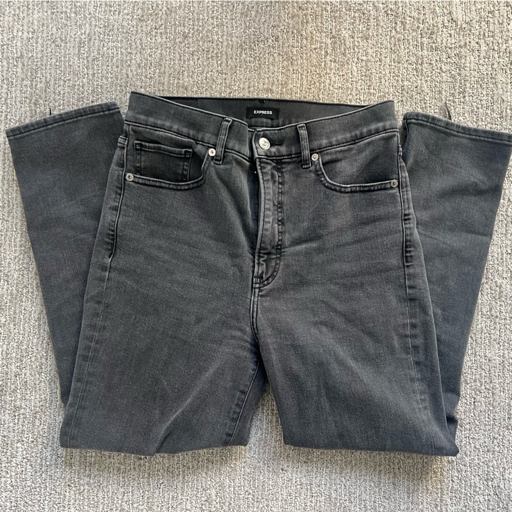 Express Mom Jeans